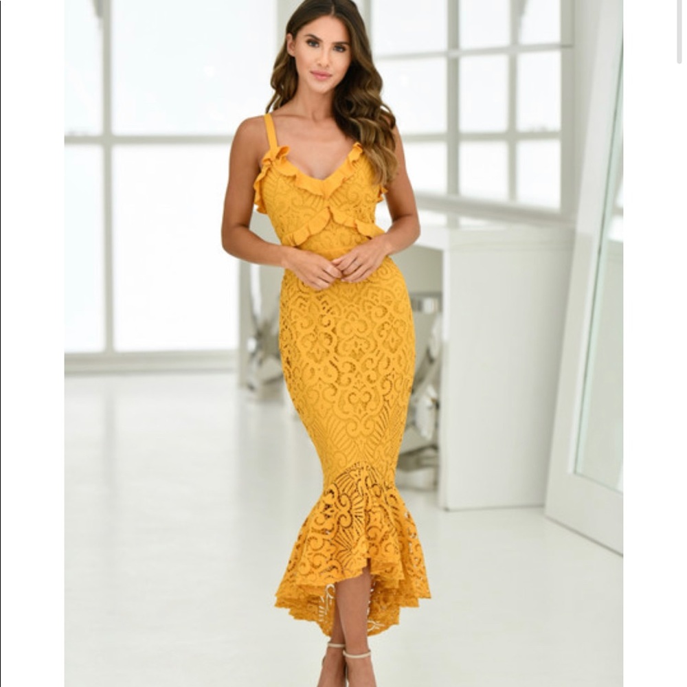 MIDI Dress in Mustard Size 4